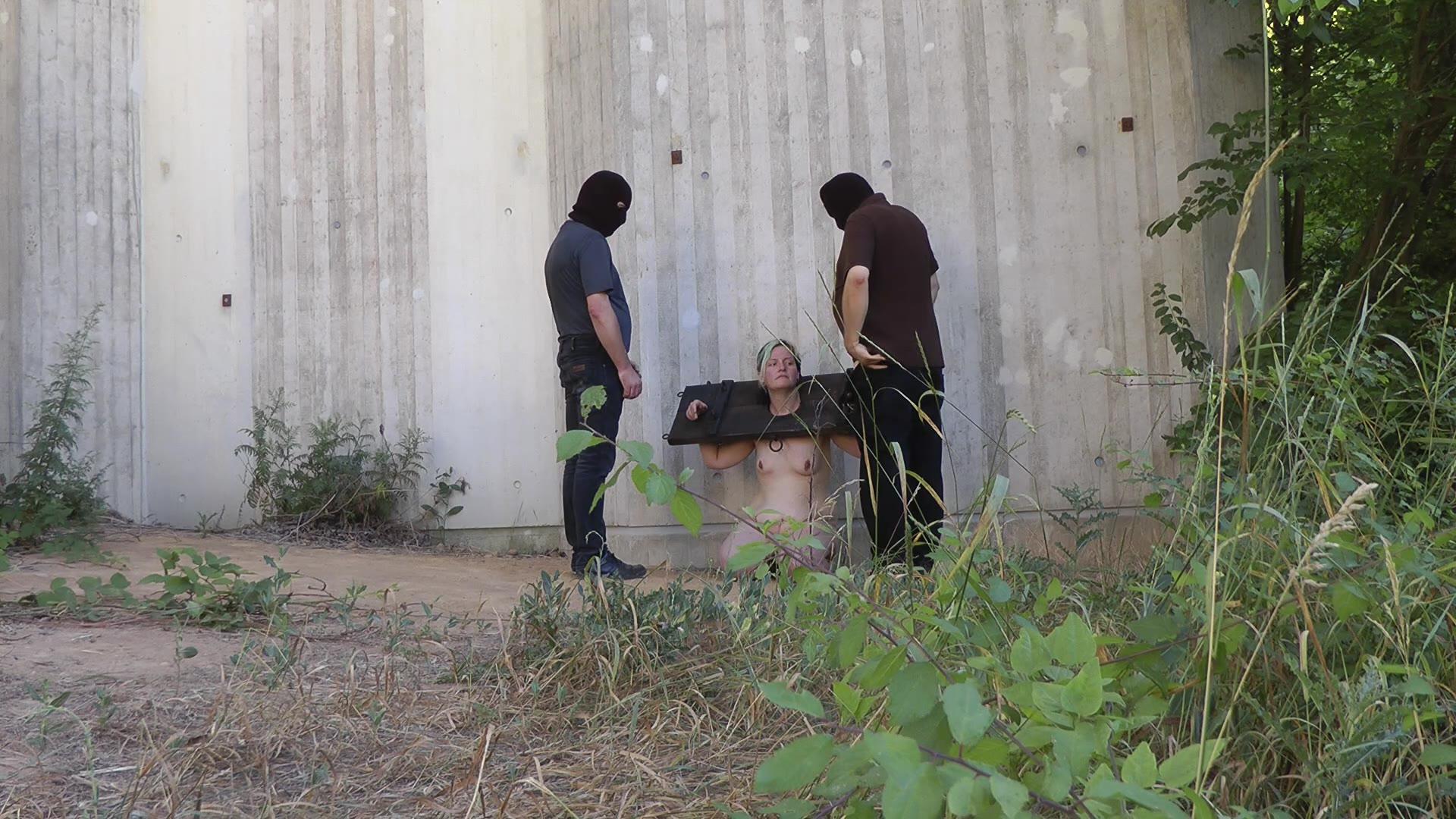 Christina - Two Cumshots