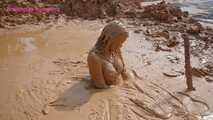 Xiaomeng as Barbara Stuck in the Mud 12