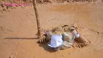 Xiaomeng as Barbara Stuck in the Mud 6