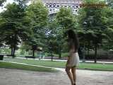 016080 Eve Takes A Pee From A Bench Beneath The Eiffel Tower 7