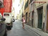 016123 Eve Has To Pee In The Via Romana. 5