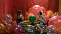 Lisa & Pamela 05 7