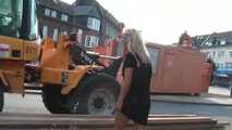 047028 Yassie Takes A Sneaky Pee On Some Construction Plant 5
