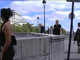 016077 Eve Takes Her First Pee In Paris 4