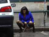 016084 The Heavy Traffic Causes Eve To Pee In A Very Busy Paris Street 7