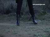 033006 Renee Pornero Pees in The Mojave Desert 6