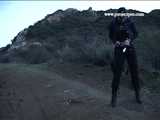 033006 Renee Pornero Pees in The Mojave Desert 7